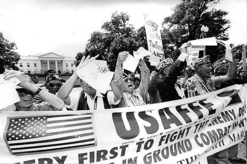 USAFFE veterans protest outside the White House